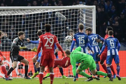  奥格斯堡主场不败神话延续，德甲主场龙显威