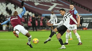  曼联逆转绝杀西汉姆，拉什福德补时世界波定乾坤  